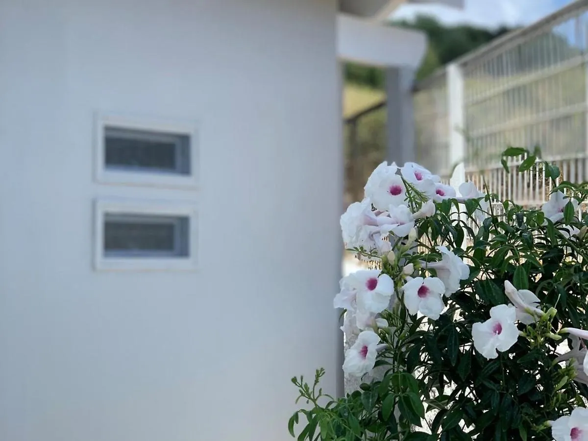 Modern Apartment 10Mins From The Beach Agia Eirini Country house