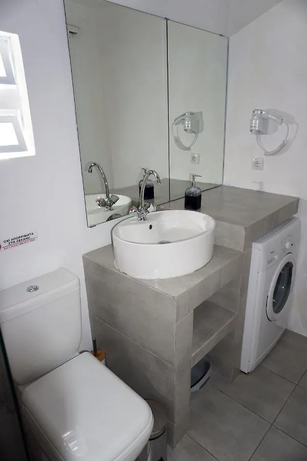Country house Modern Apartment 10Mins From The Beach Agia Eirini