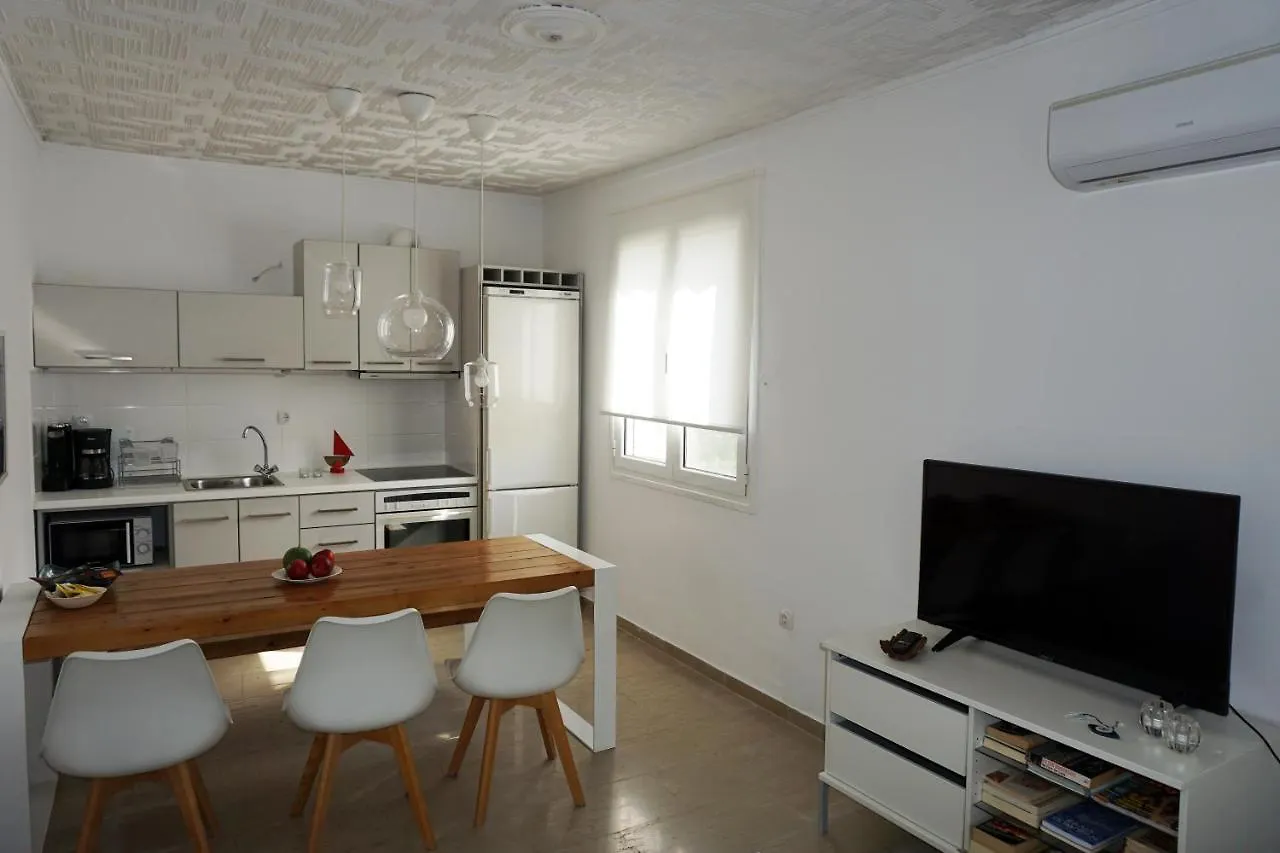 Modern Apartment 10Mins From The Beach Agia Eirini