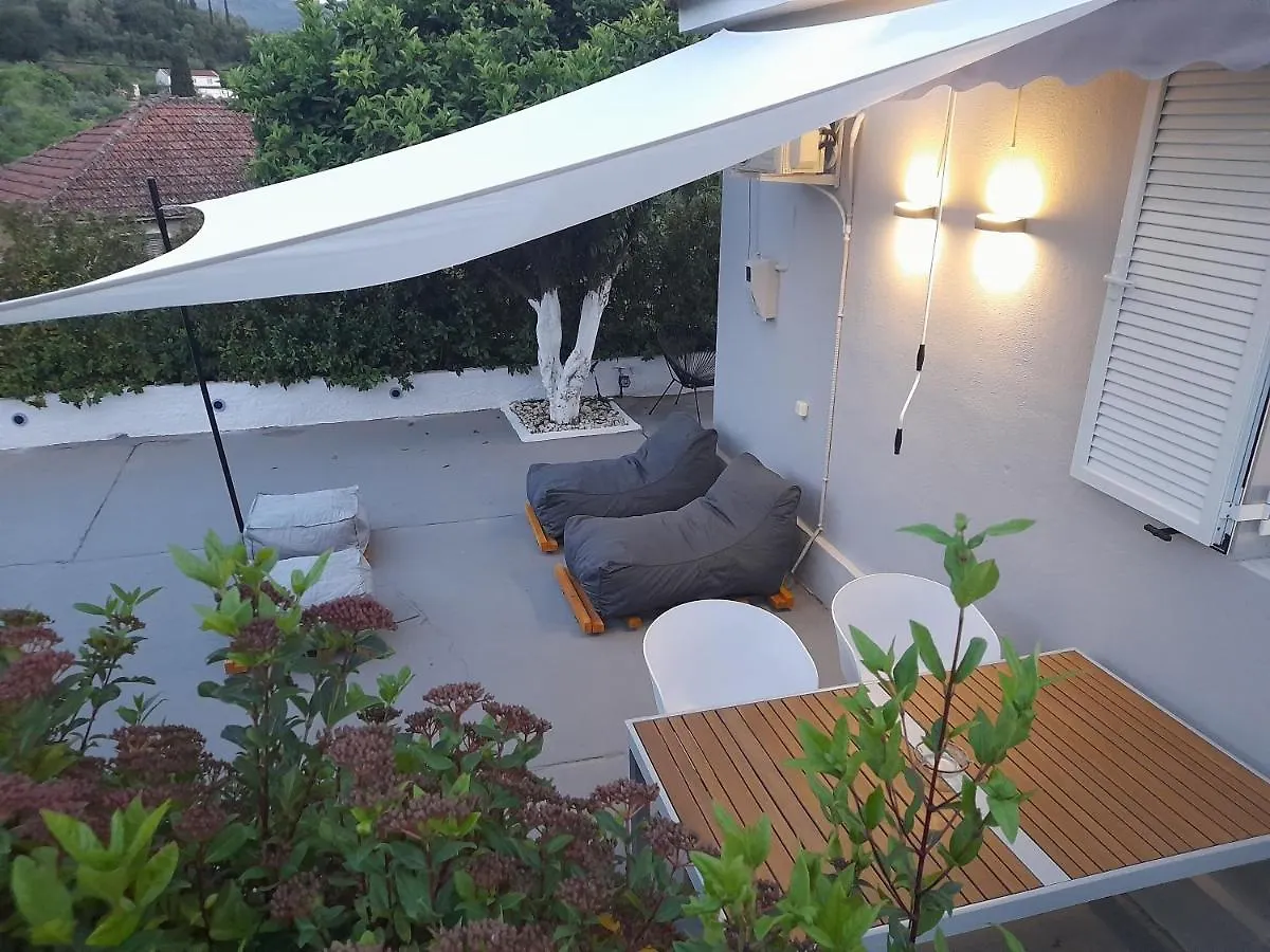 Modern Apartment 10Mins From The Beach Agia Eirini Greece
